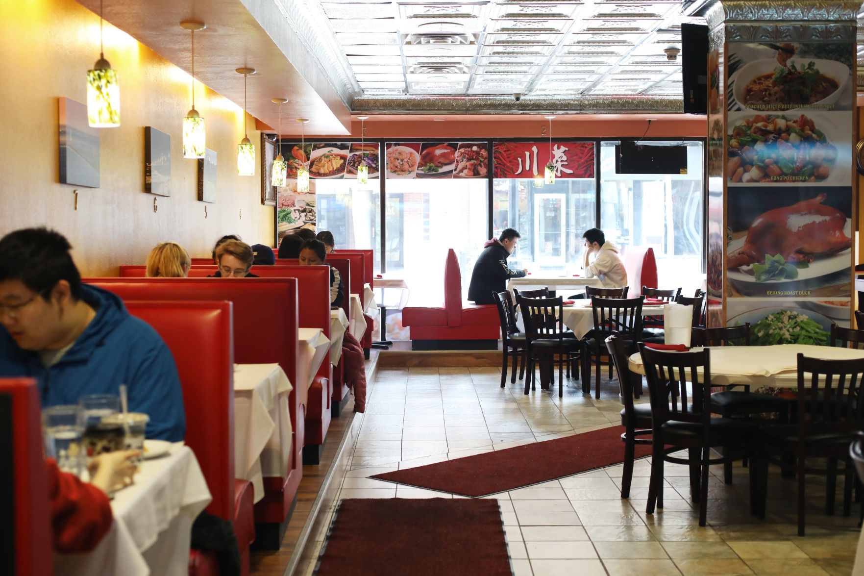 Taste of Sichuan interior